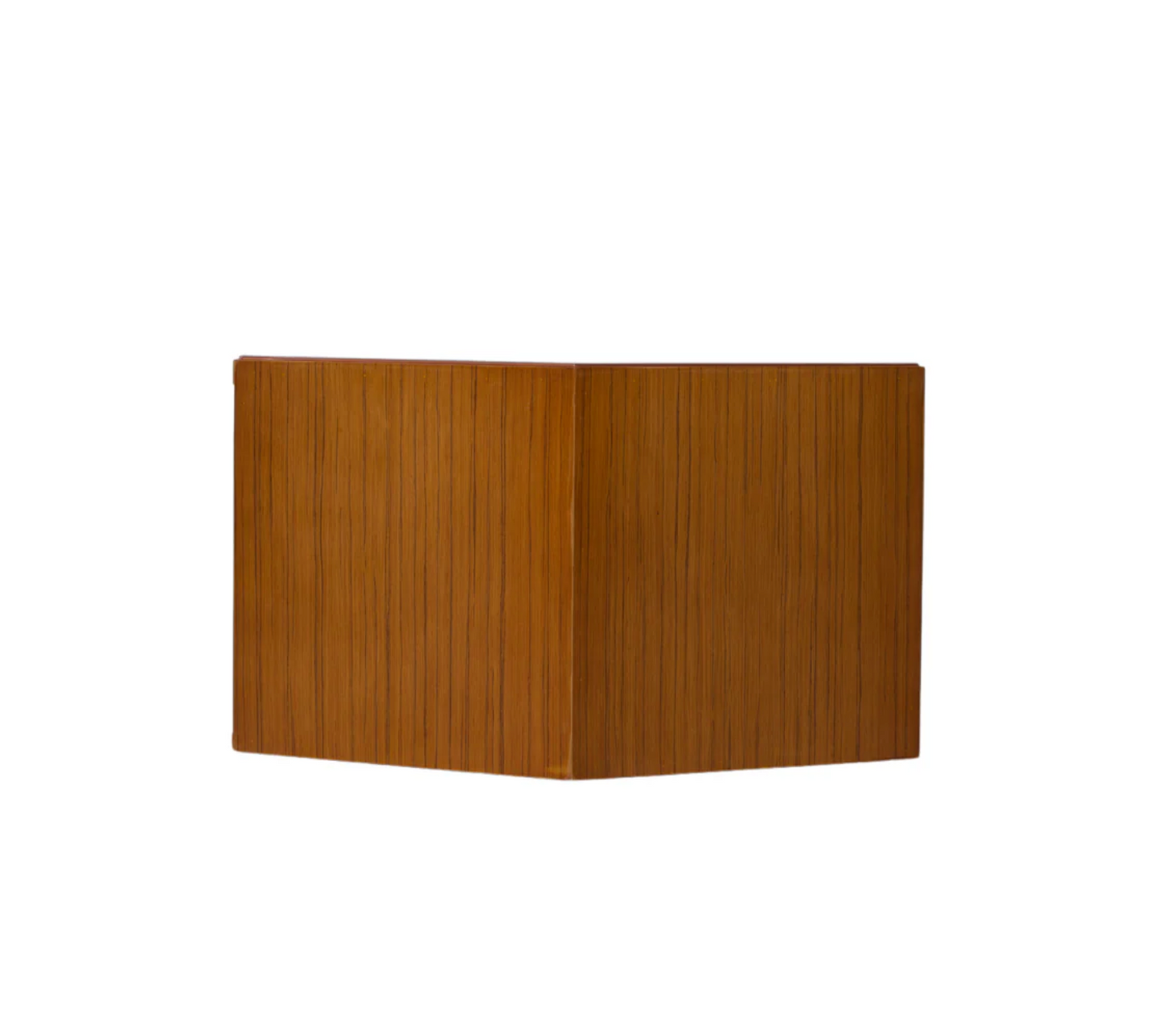 X - Fable Table