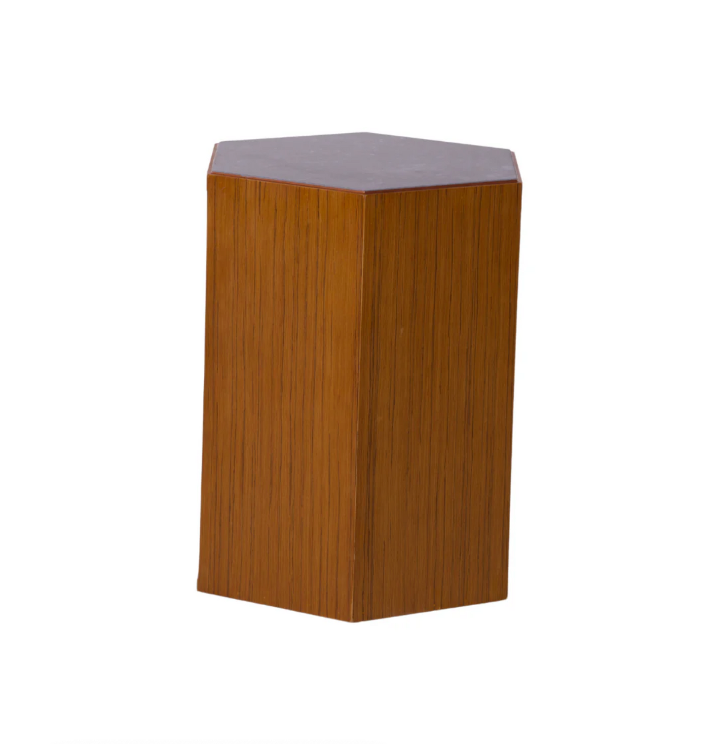 X - Fable Table