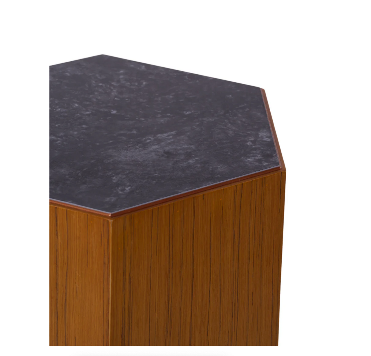 X - Fable Table